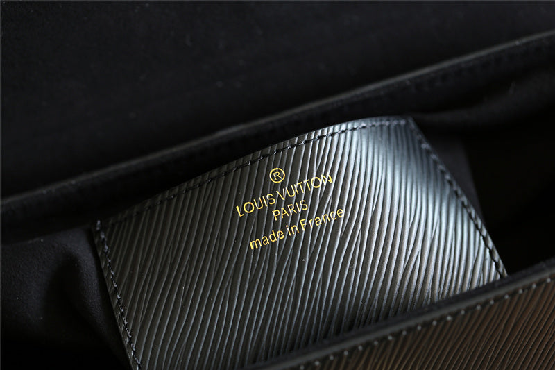Fan Fashion Lu-Vi bags - 8524