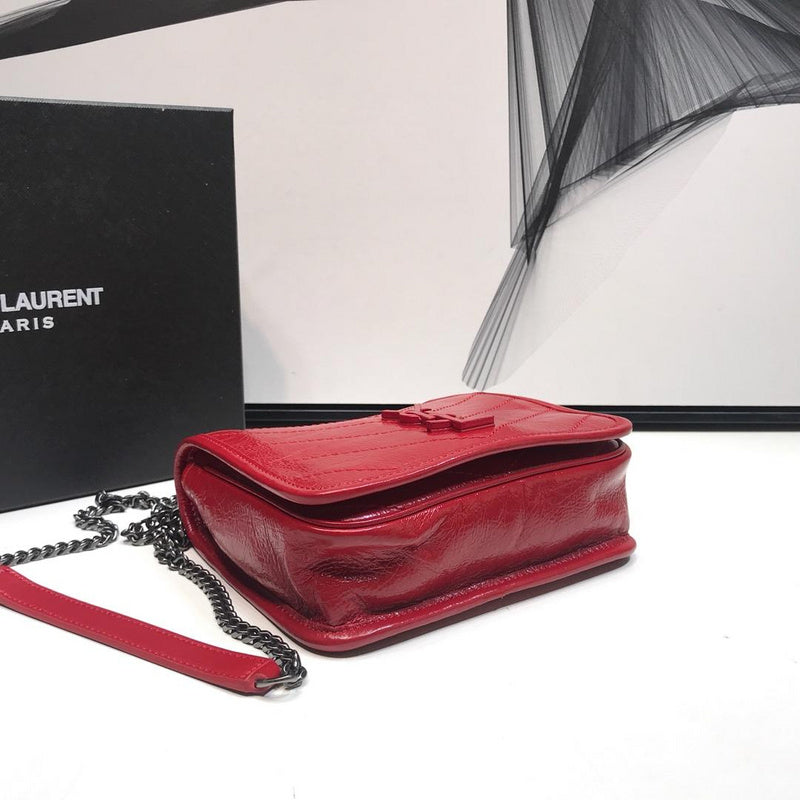 Amelia - YSL Bag - 2890