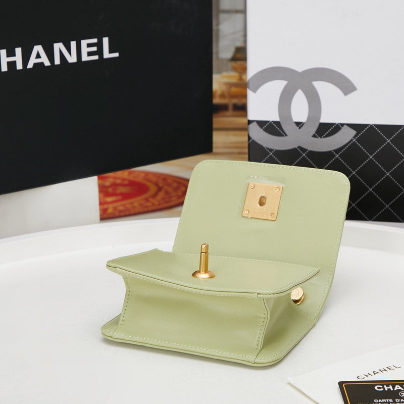 Wellow Bags - Chanel - Bags  - 541