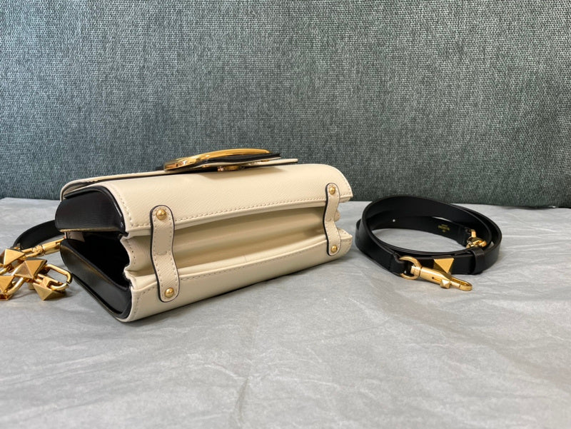 Amelia's Bag Gallery - VEL Bags - 979