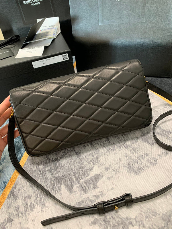 Amelia - YSL Bag - 2438