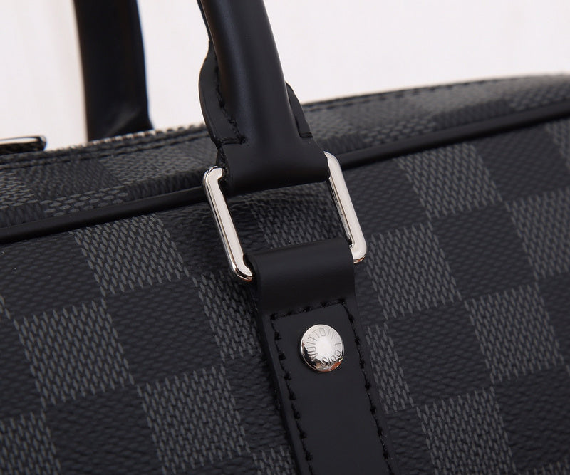 Fan Fashion Lu-Vi bags - 17693