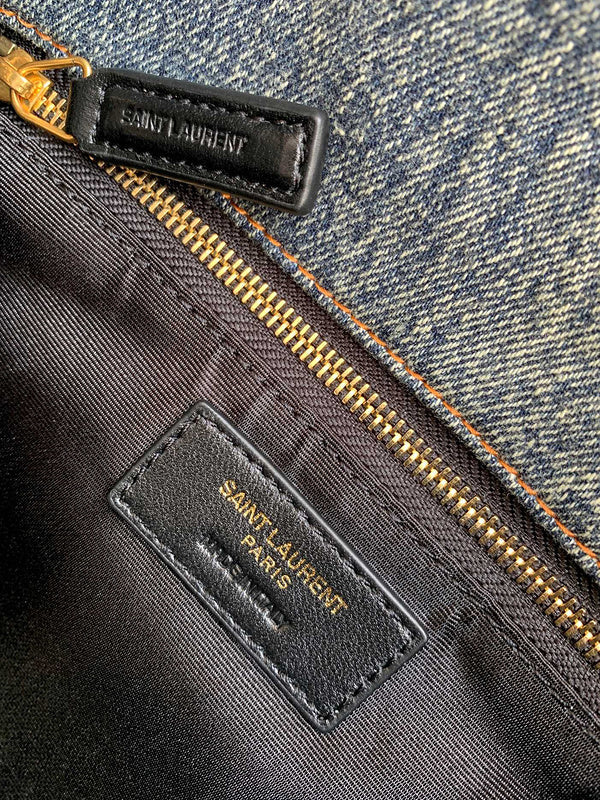 Amelia - YSL Bag - 4143