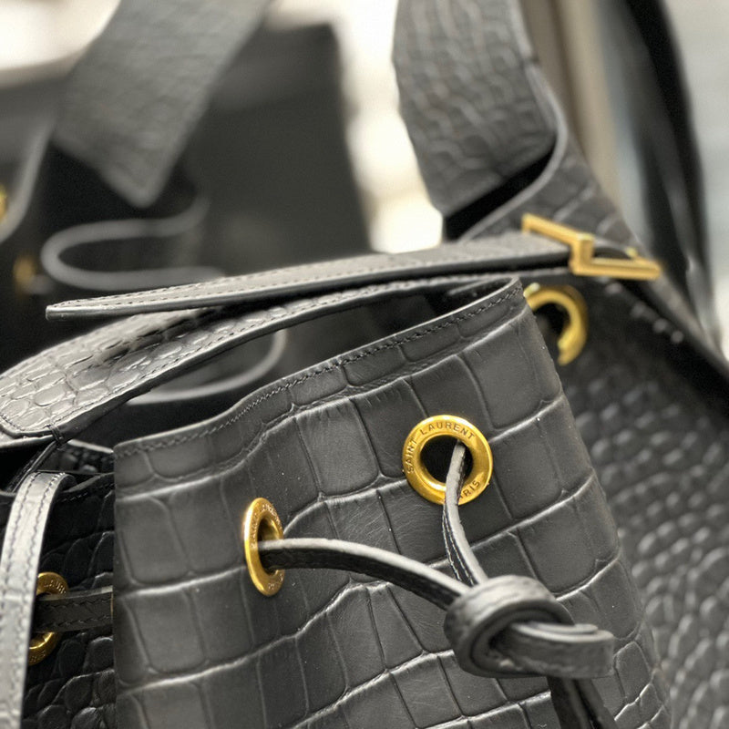 Amelia - YSL Bag - 3936