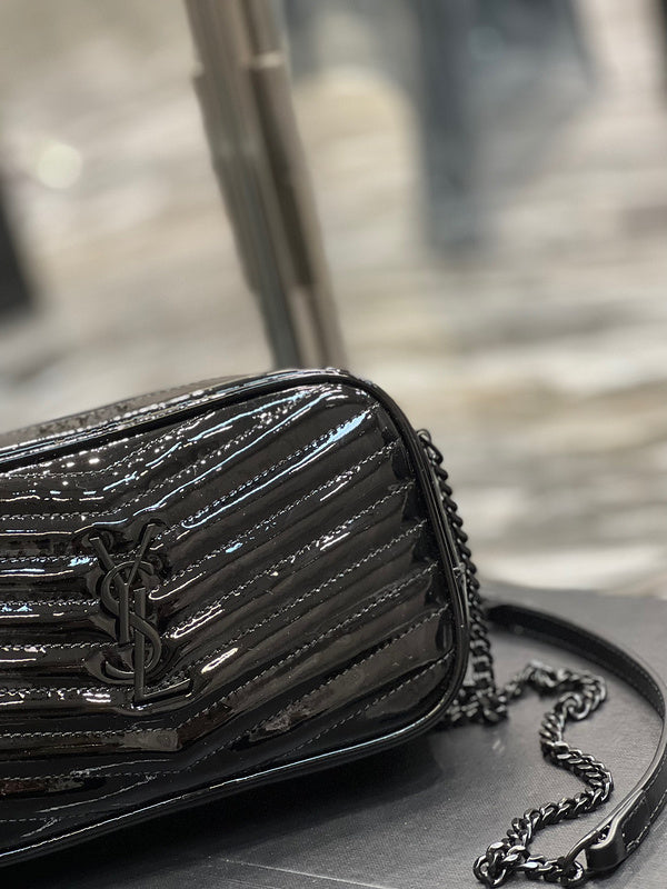 Amelia - YSL Bag - 1874
