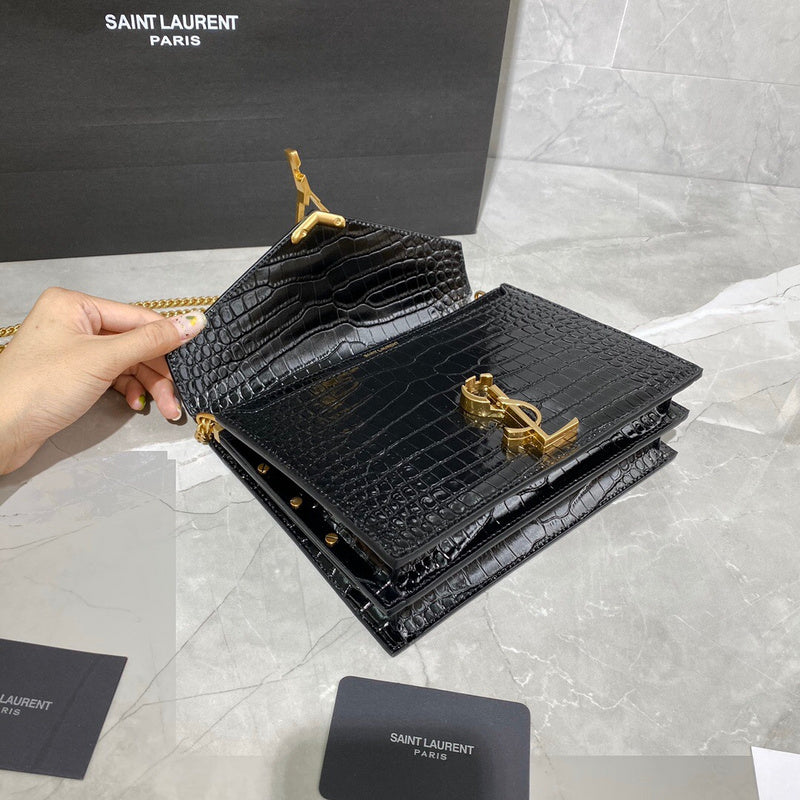 Amelia - YSL Bag - 4060