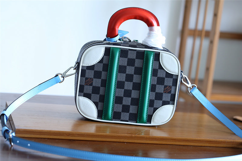 Amelia - LOV Lady Bags - 1710