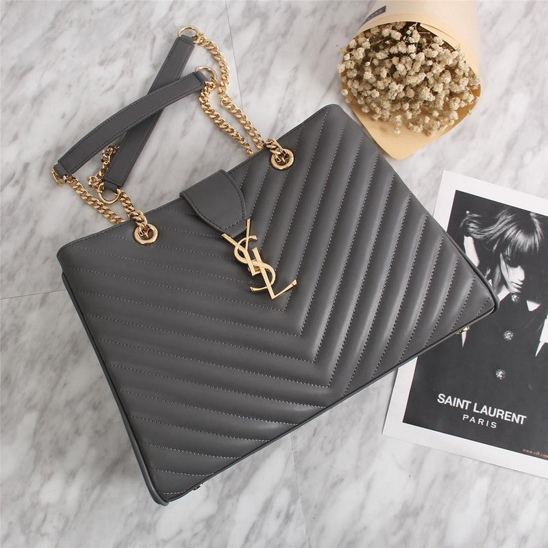 Amelia - YSL Bag - 2806