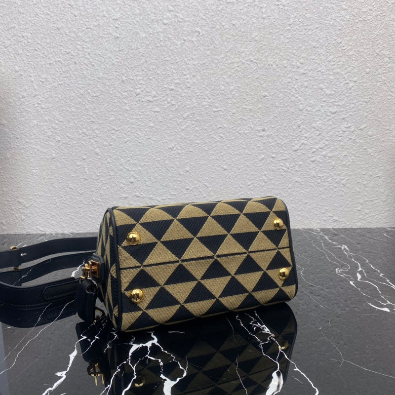 Amelia- PRDA  LUXURY BAGS - 950