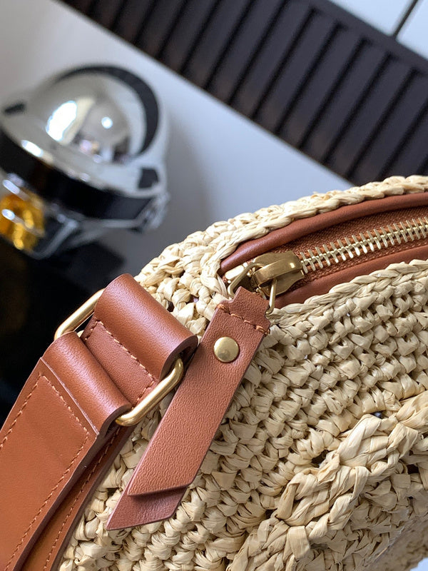 Amelia - YSL Bag - 4202