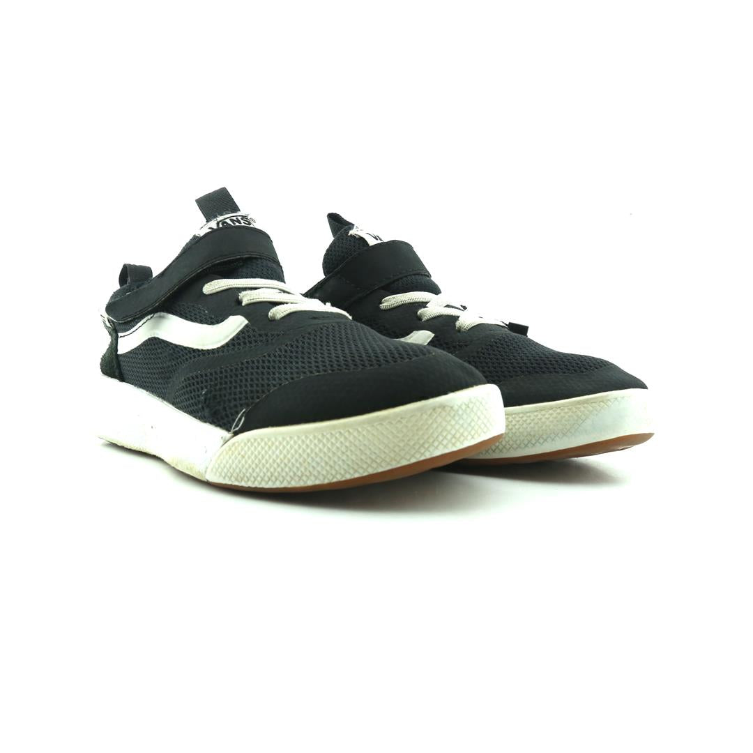VANS ULTRA RANGE EXO