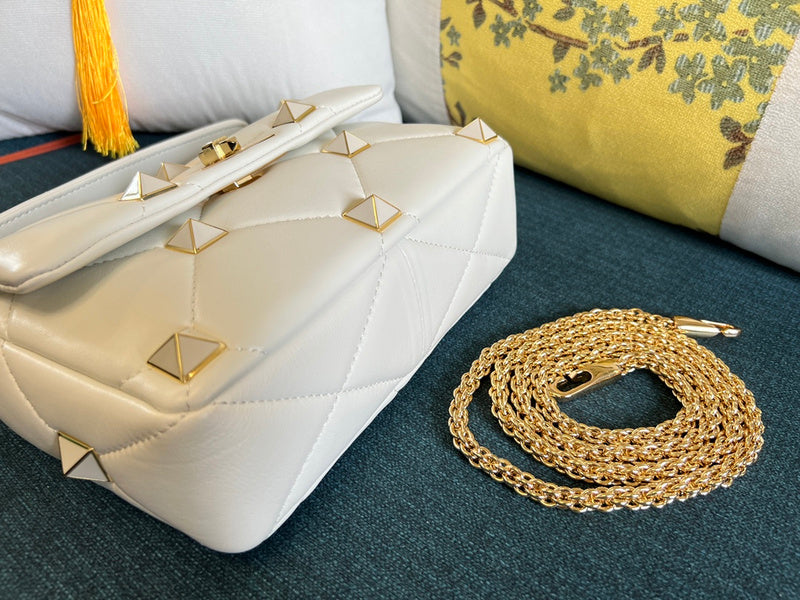 Amelia's Bag Gallery - VEL Bags - 1130