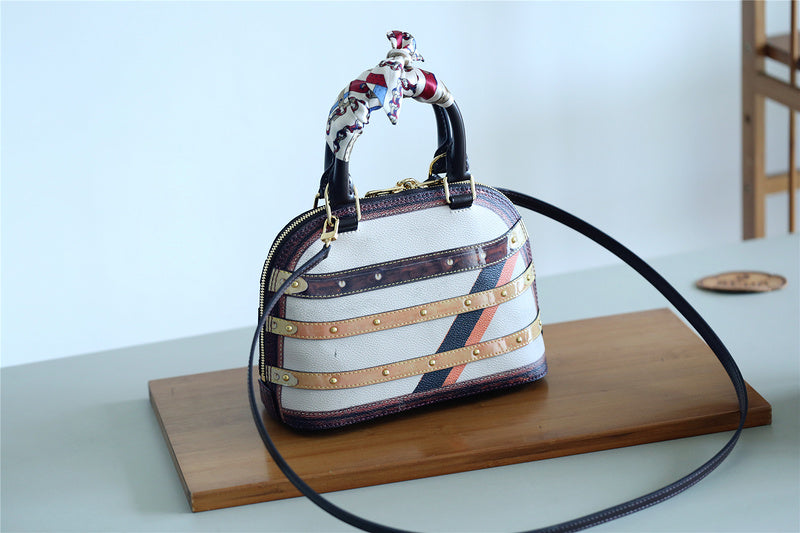Amelia - LOV Lady Bags - 1892