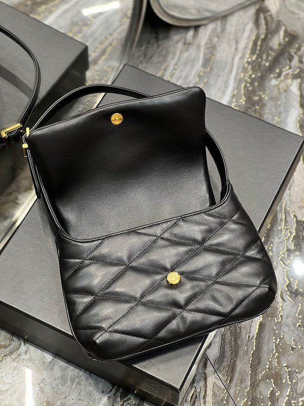 Amelia - YSL Bag - 3996