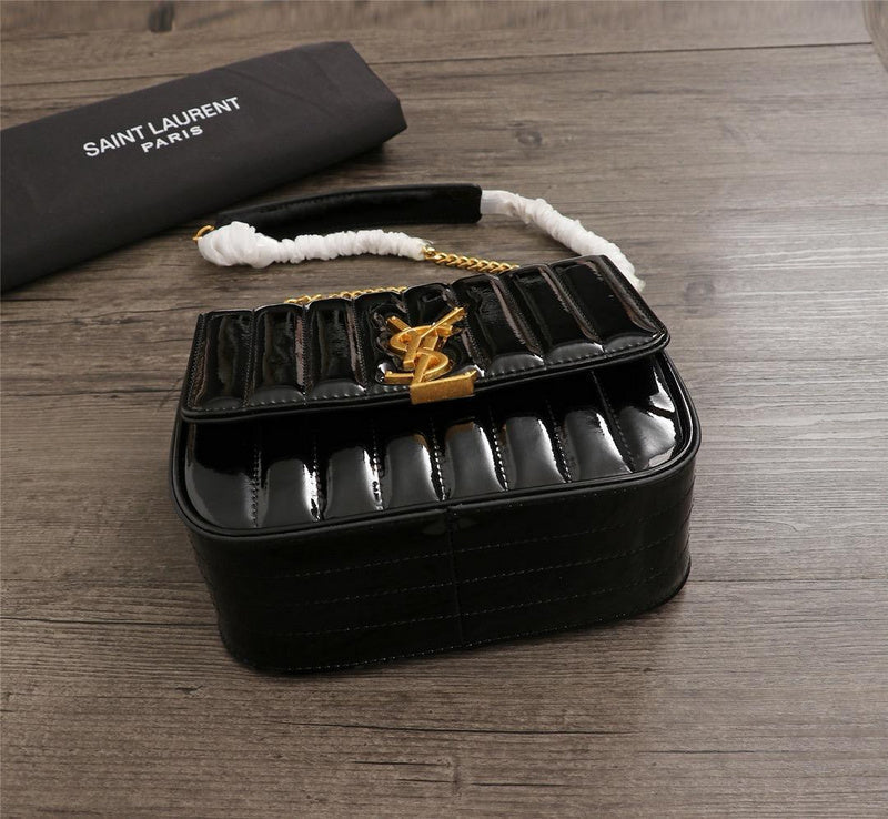 Amelia - YSL Bag - 2911