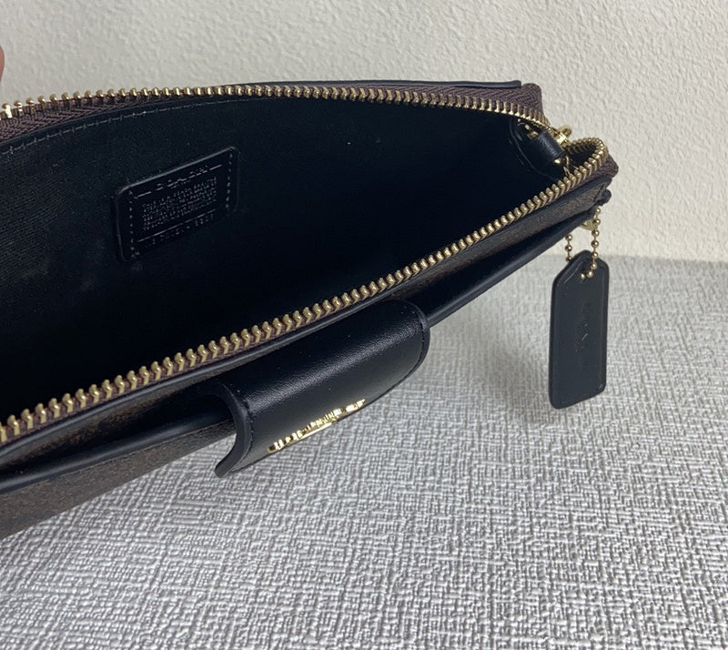 Amelia-i CAH Bags - 056