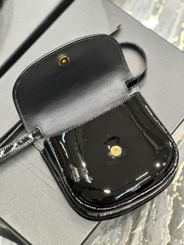 Amelia - YSL Bag - 3958