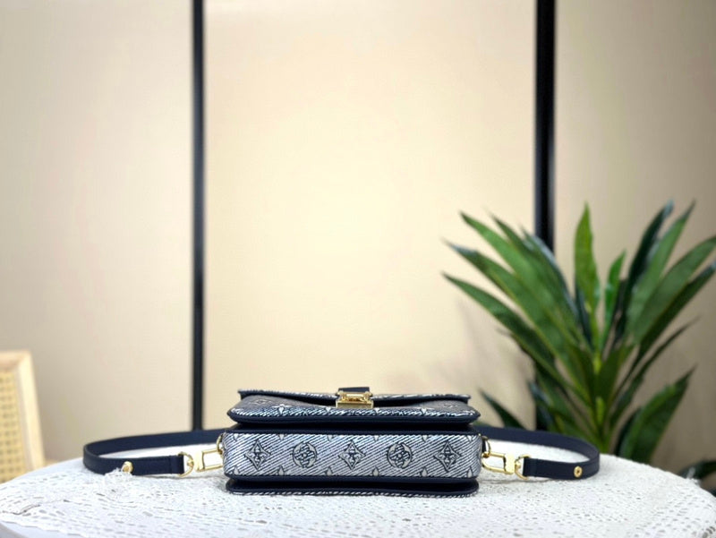 Amelia - LOV Lady Bags - 030
