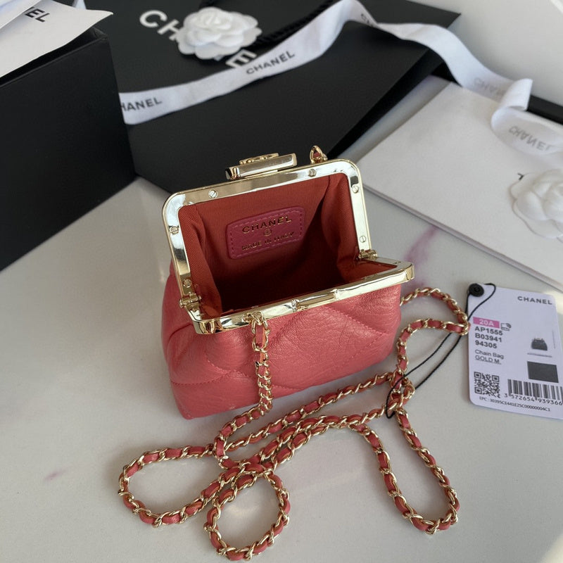 Wellow Bags - Chanel - Bags  - 499