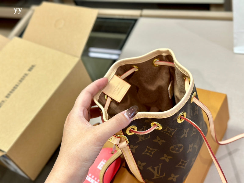 Amelia - LV Bags - 14429