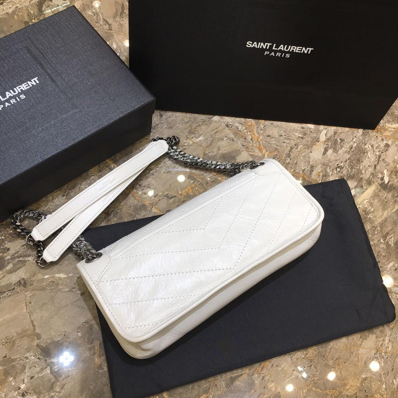 Amelia - YSL Bag - 2762