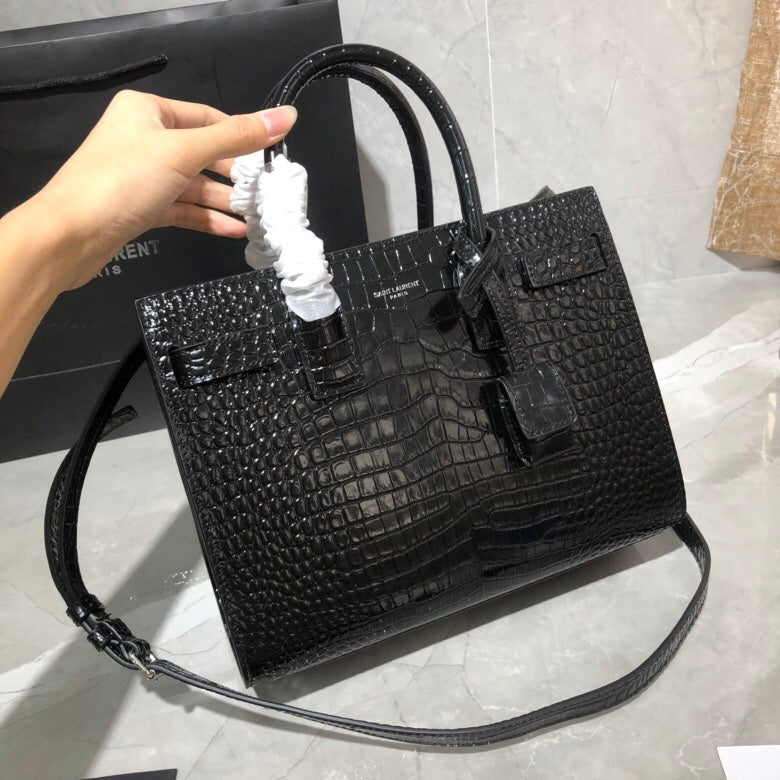 Amelia - YSL Bag - 4023