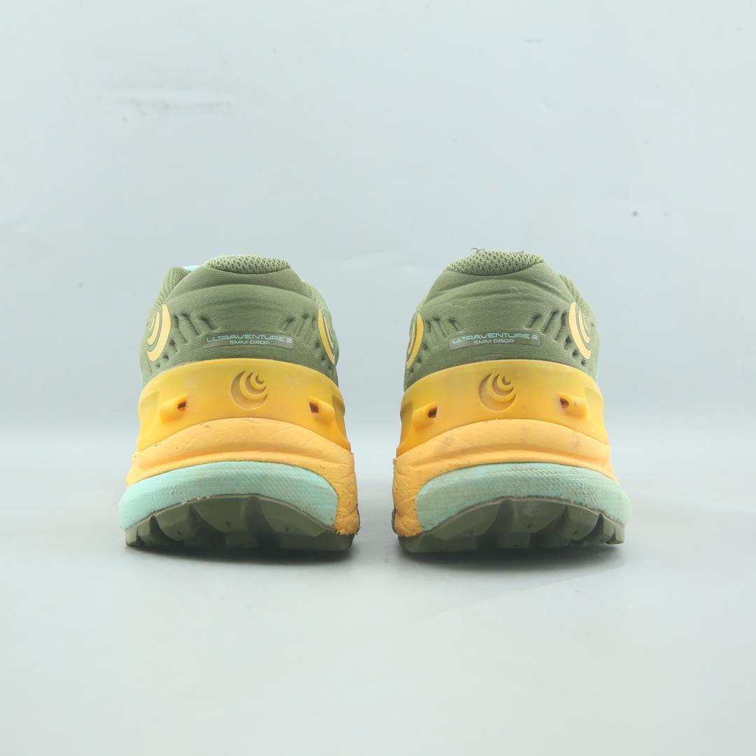 TOPO ATHLETIC  ULTRAVENTURE 2