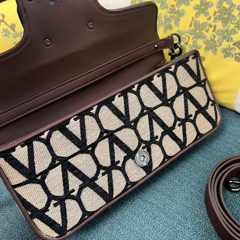 VAL LUXURY BAGS - FOR FASHION LOVERS  AFFORDABLE LUXURY BAGS- 417