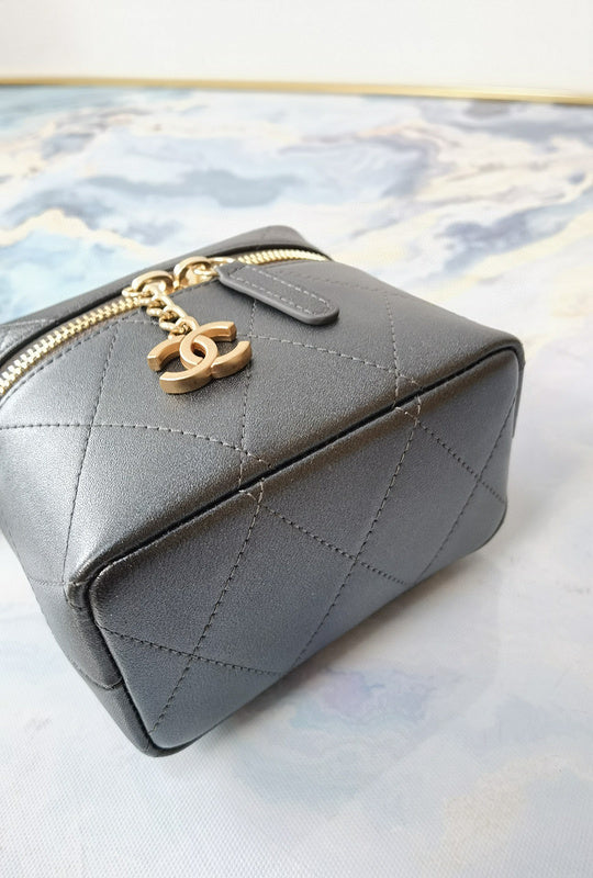 Wellow Bags - Chanel - Bags  - 342