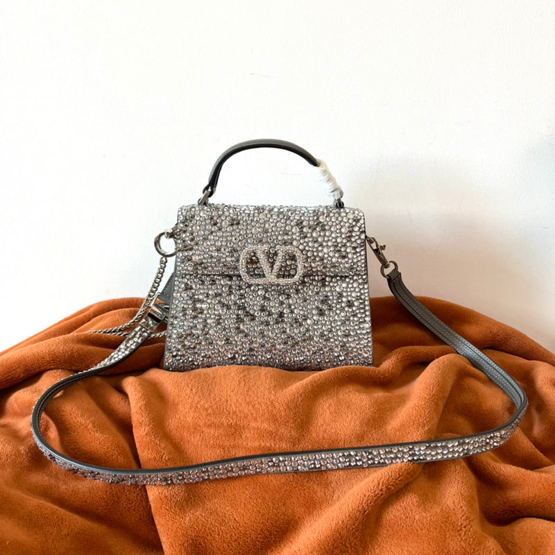 VAL LUXURY BAGS - FOR FASHION LOVERS  AFFORDABLE LUXURY BAGS- 684