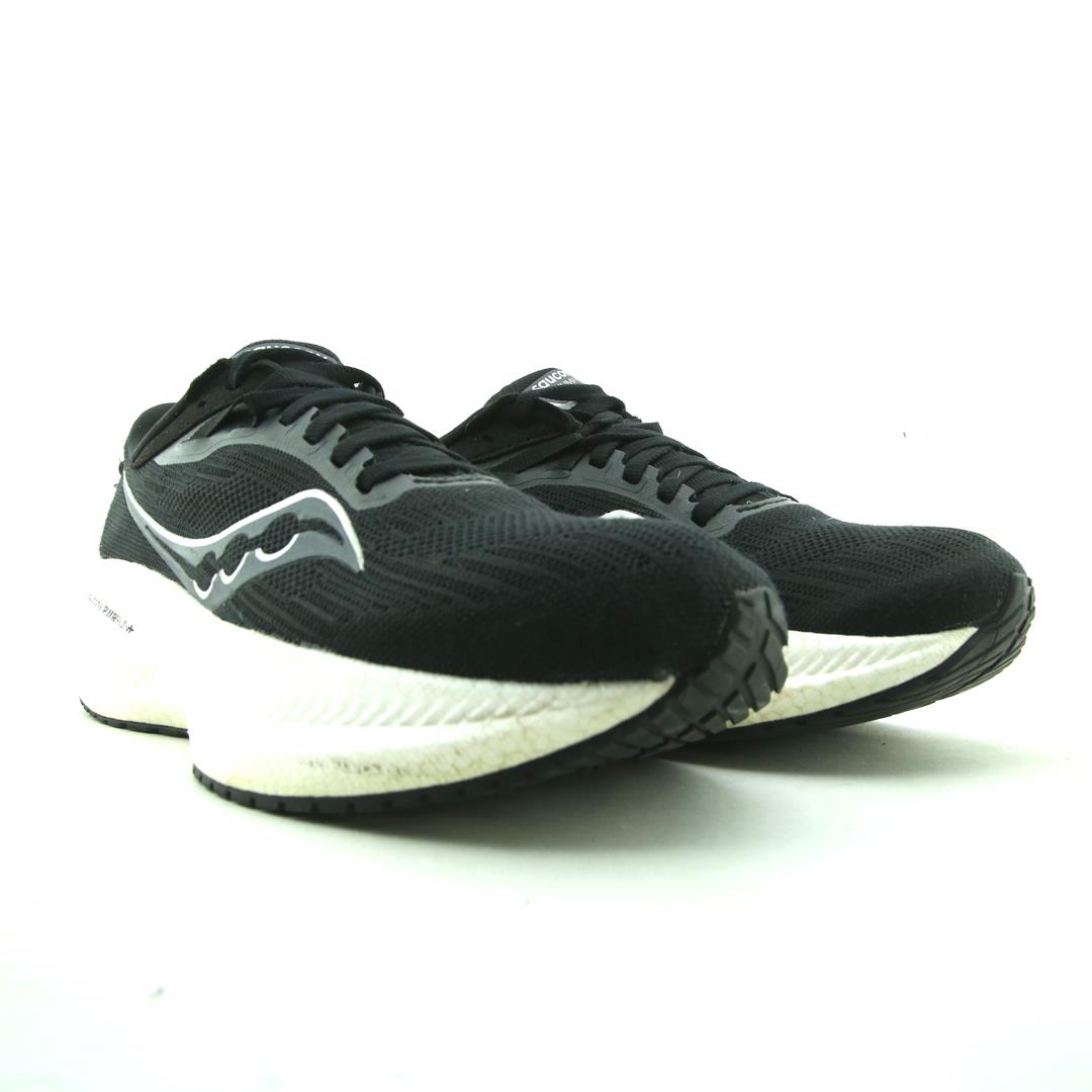 SAUCONY TRUMPH 21