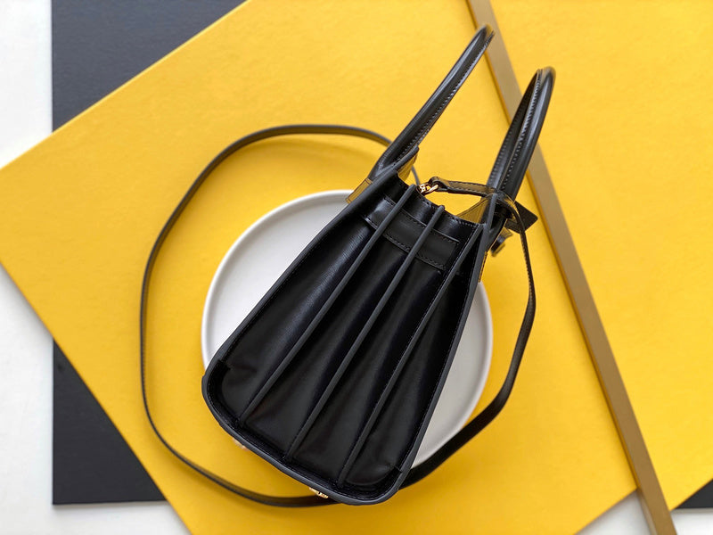 Amelia - YSL Bag - 4146