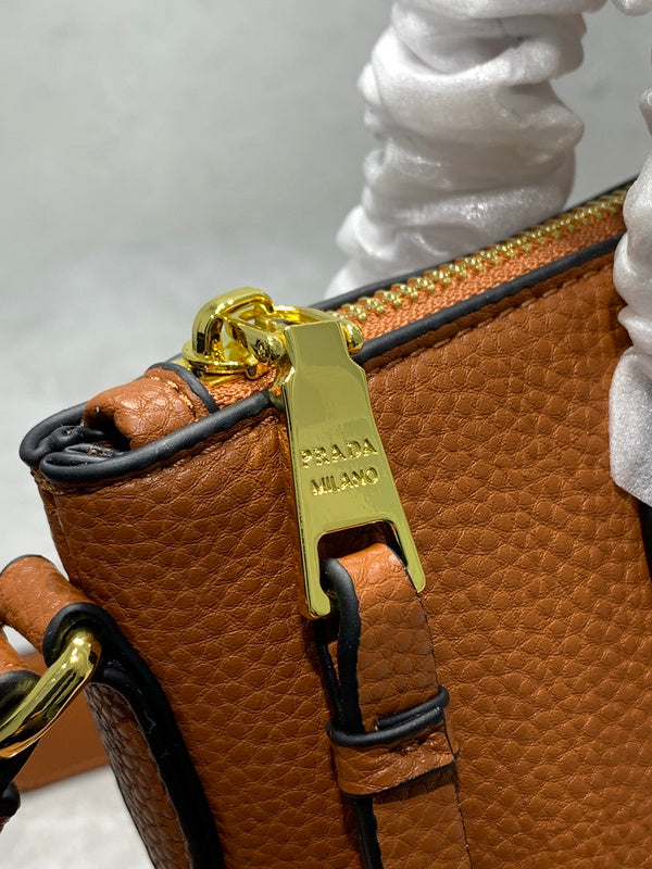 Amelia- PRDA  LUXURY BAGS - 793