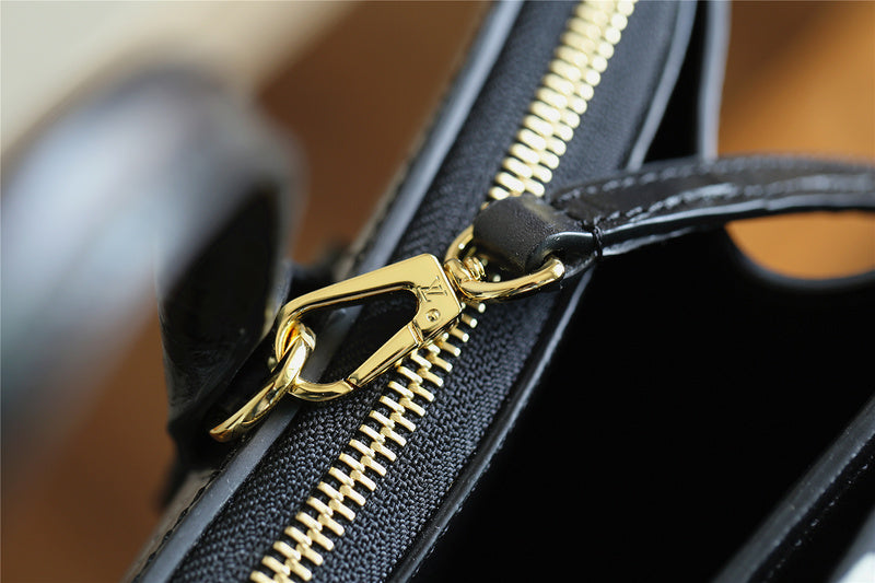 Amelia - LOV Lady Bags - 1833