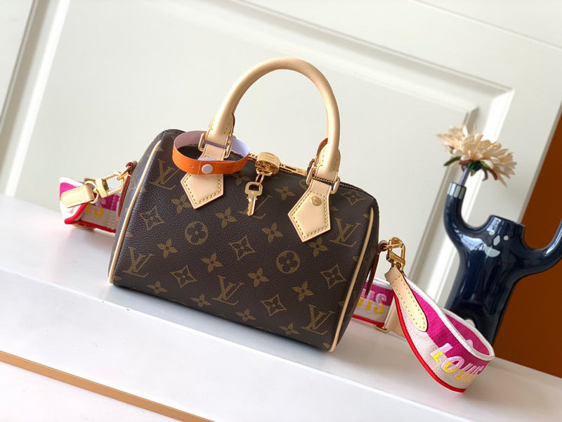 Amelia's Bag Gallery - LOV Bags - 670