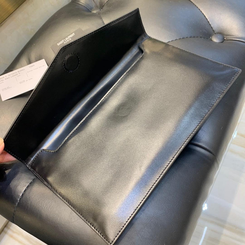 Amelia - YSL Bag - 2962