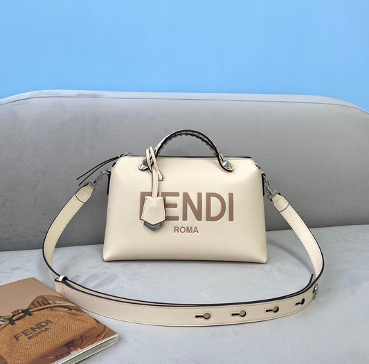 Amelia- By The Way Medium White For Women, Handbags, Shoulder And Crossbody Bags 10.6in/27AmeliaFF 8BL146