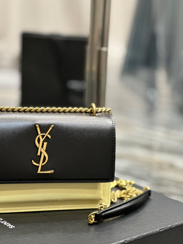 Amelia - YSL Bag - 3971
