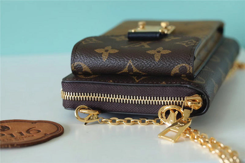 Fan Fashion Lu-Vi bags - 8855
