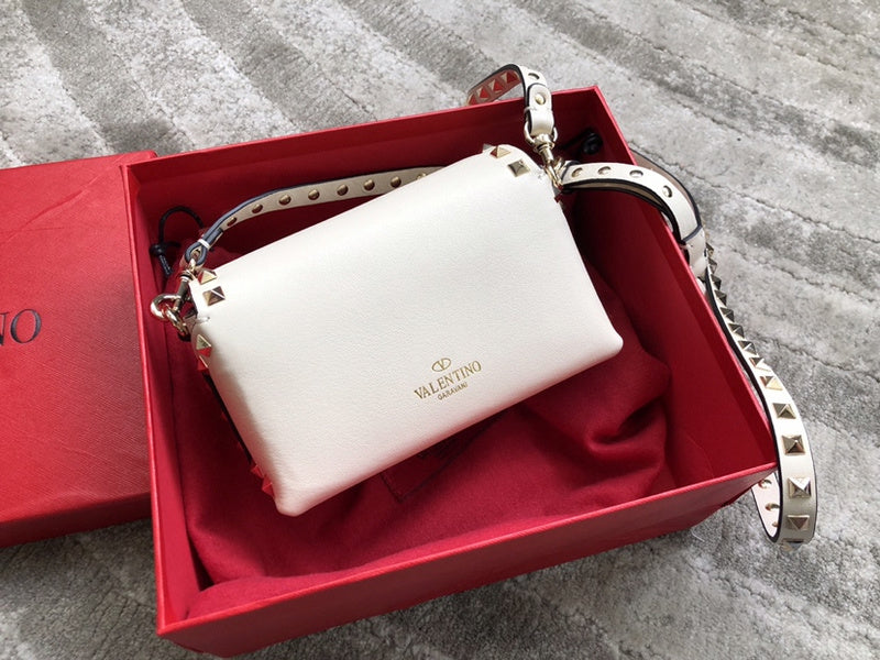 VAL LUXURY BAGS - FOR FASHION LOVERS  AFFORDABLE LUXURY BAGS- 1326