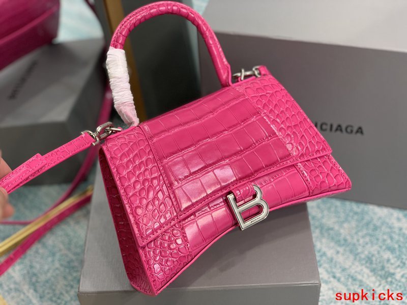 Amelia- BG Hourglass Bags - 141