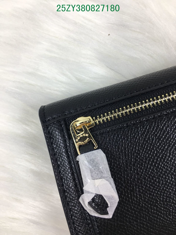 Amelia - CAH Wallet - 127