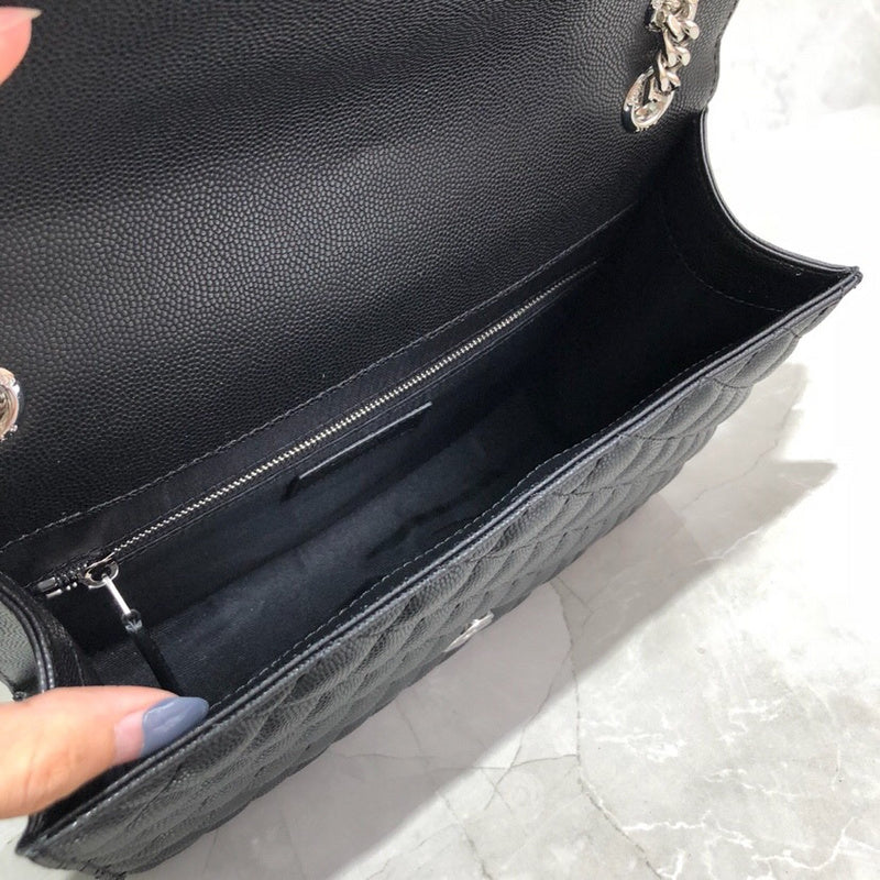 Amelia - YSL Bag - 4040