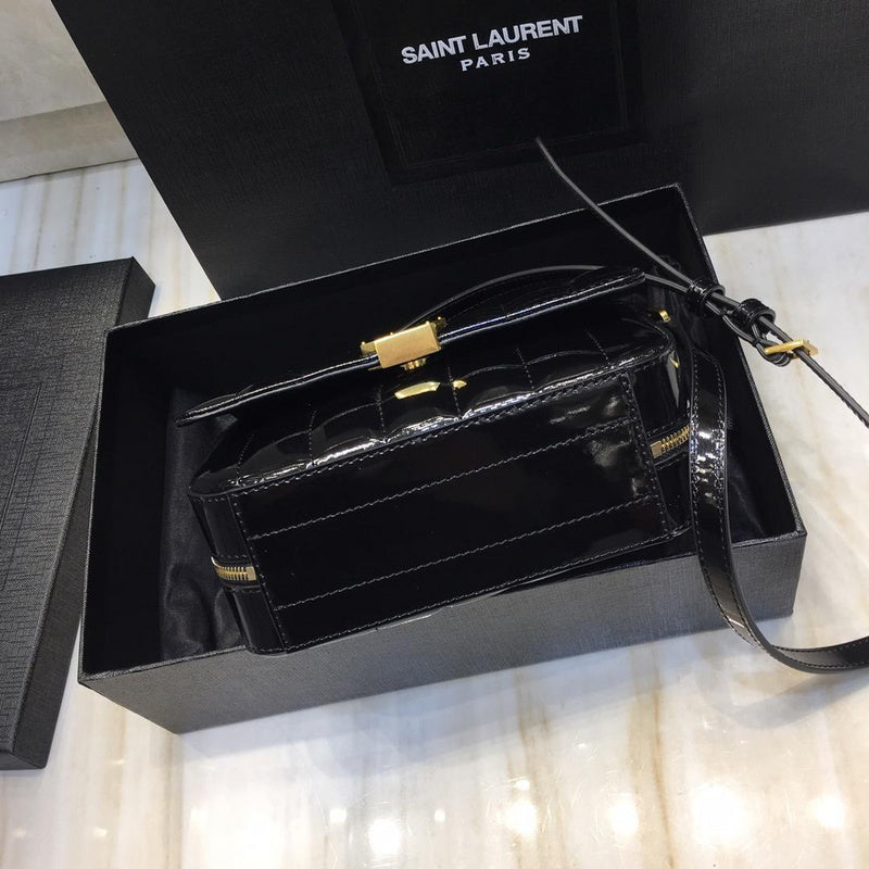 Amelia - YSL Bag - 2675