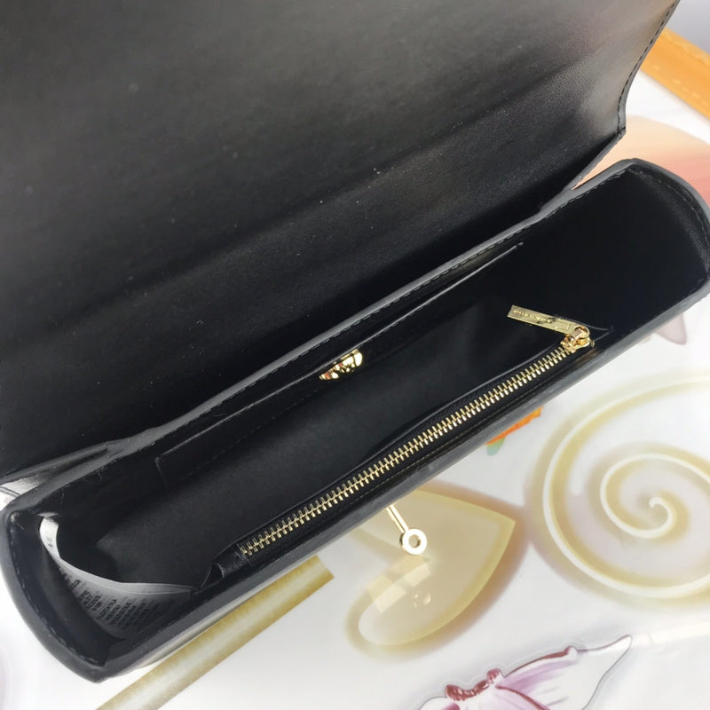 Amelia's Bag Gallery - VAR Bags - 253
