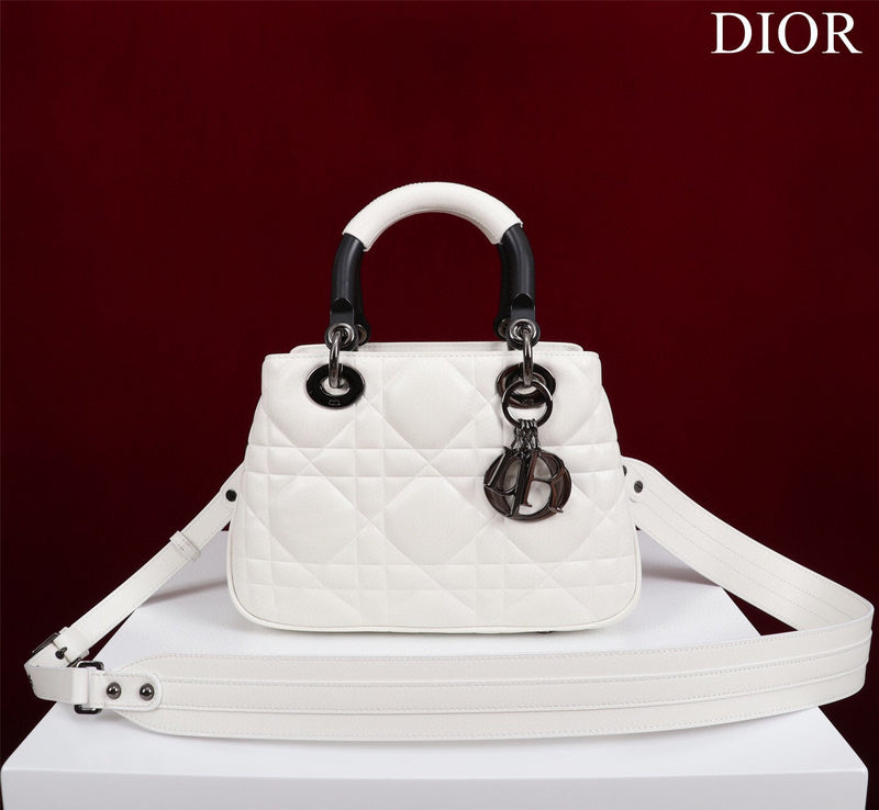 Amelia- DYOR FASHION BAGS - 1786