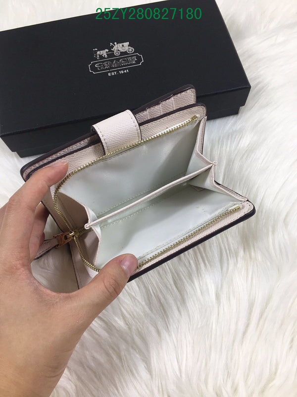 Amelia - CAH Wallet - 136