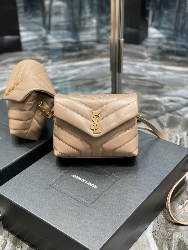 Amelia - YSL Bag - 1476