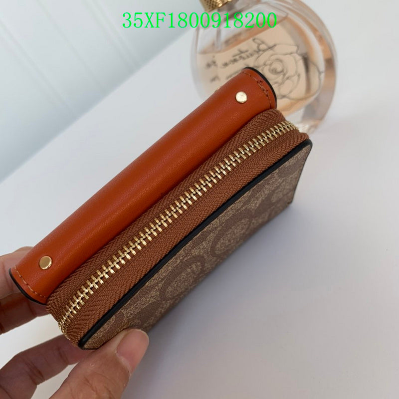 Amelia - CAH Wallet - 078