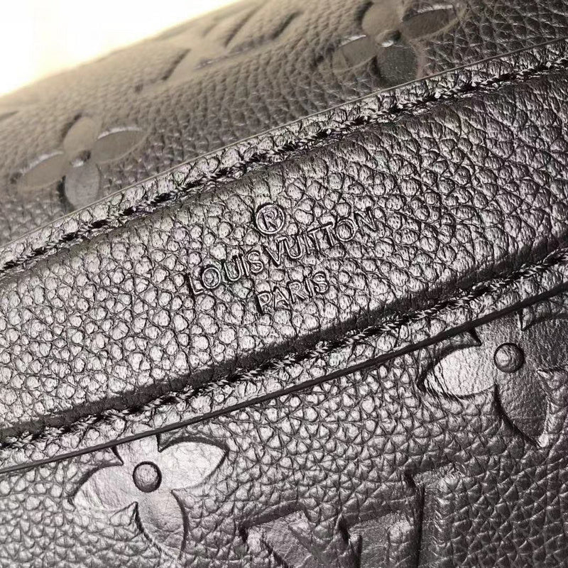 Fan Fashion Lu-Vi bags - 17768